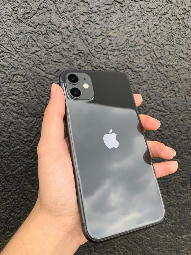 جهاز iPhone 11 للبيع!

- بطارية مبدلة أصلية مع كفالة

لون اسواد

- شاشة مبدله أصلية وكالة

- كاميرا فول (تصوير عالي الجودة)

- شحن فول

- الجهاز نضيف جدا

- ذاكره128
سعر190قفل


**إذا كنت صاحب هذا الإعلان وتريد حذفه لأي سبب، رجاءا أرسل رسالة إلى الدعم الفني**