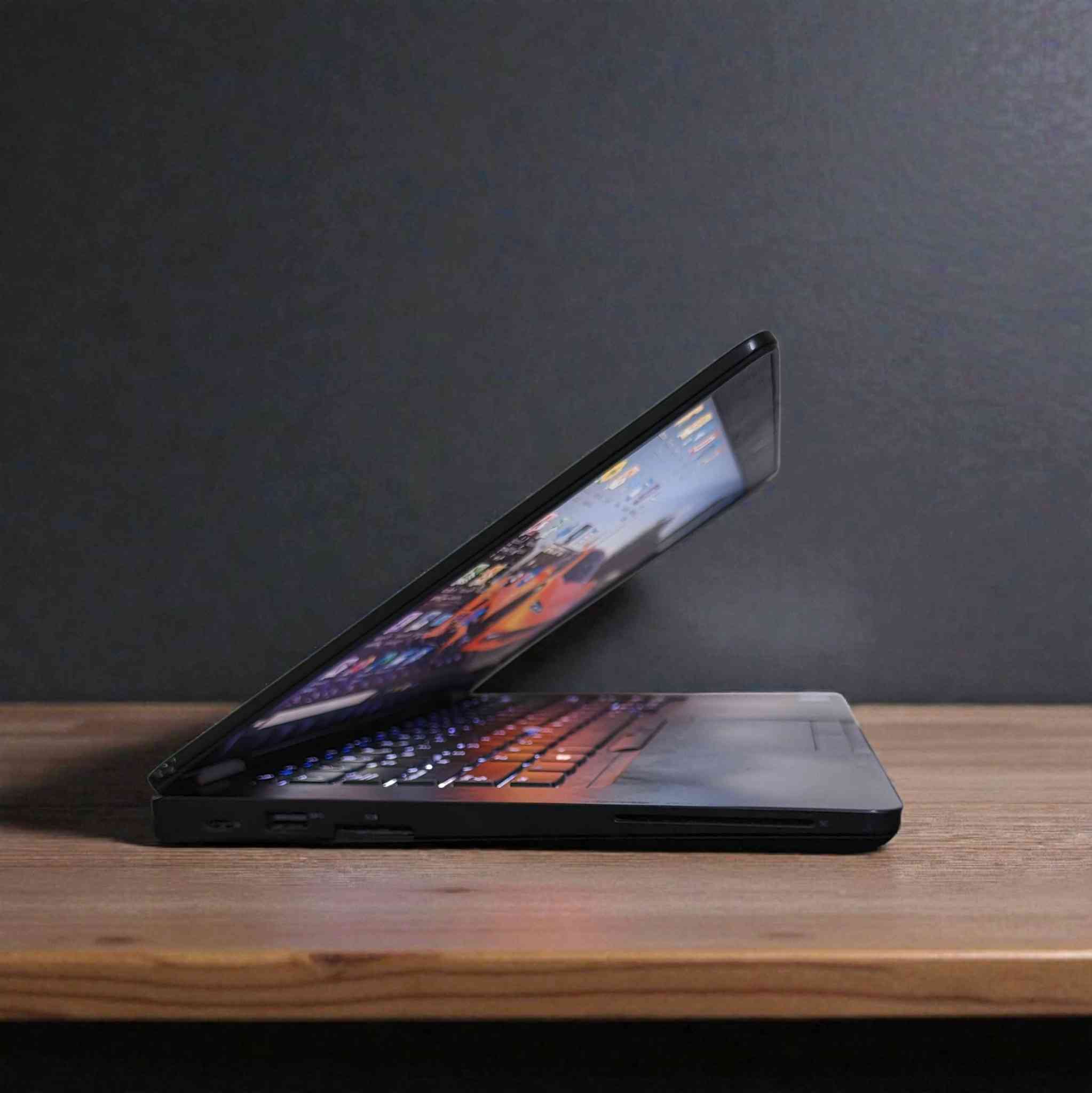 🚀 Dell Latitude 5490
المواصفات:
المعالج: Core i5 الجيل السابع
الرام: DDR4 - 8GB
الهارد: SSD - 256GB
الشاشة: 14 إنج
كرت الشاشة: Intel داخلي 4GB
الكيبورد: عربي / إنكليزي
مناسب لـ: ✔️ الدراسة (مدارس – معاهد – جامعات)
✔️ برامج الأوفيس والبحوث
✔️ المحاضرات الأونلاين
✔️ التصفح والاستخدام اليومي
✔️ شغل مكتبي خفيف بدون مشاكل
💻 Windows 10 مفعّل بالكامل
📌 Office مفعّل مجانًا
(Word – Excel – PowerPoint)
المميزات: ✔️ عملي
✔️ سهل الاستخدام
✔️ خيار اقتصادي
💰 السعر: 225,000 دينار
🚚 التوصيل مجاني
🎁 الملحقات:
حقيبة 🎒 + ماوس 🖱️ + ماوس باد + شاحن
🛡️ الضمان:
فحص كامل أمام المندوب
ضمان استبدال 14 يوم في حال وجود أي عطل
📲 للطلب والاستفسار:
ماسنجر أو واتساب
وخلي التقني أستاذ مهدي يجاوبك مباشرة 👇
📞 ***********
📍 بغداد – الأمين الثانية – شارع النواب
⏰ من 4 العصر إلى 12 الليل
⏳ راسلنا هسه… الكمية محدودة 🔥💻
