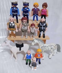 شخصيات بلايموبيل • ١٣ قطعة • توصيل لكل المحافظات