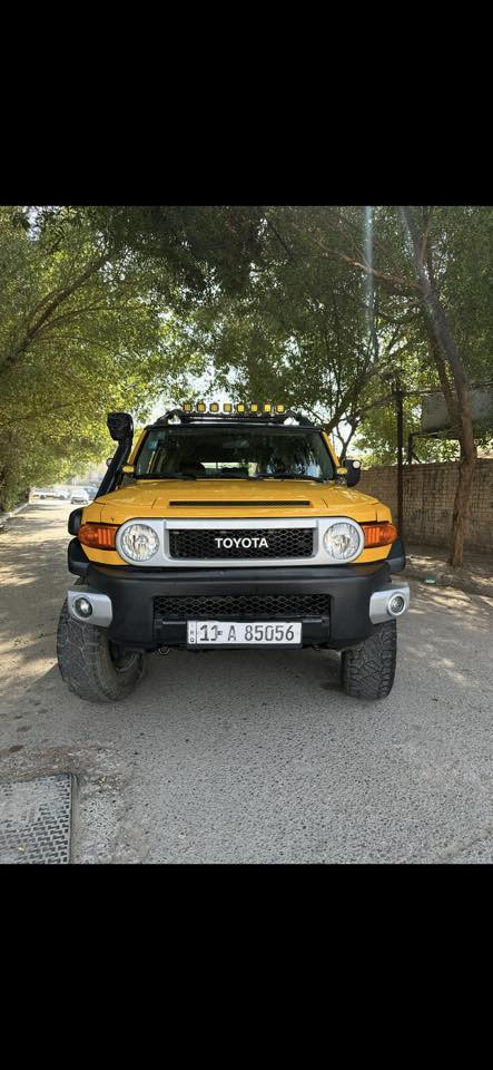 السلام عليكم 
تويوتا fj 2007للبيع 
فول مواصفات 
ماشيه ١٦٨الف كيلو 
مكانها بغداد ب اسمي 
للاستفسار ***********
