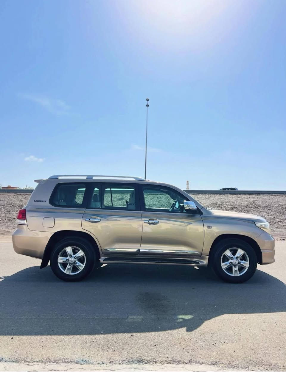 السلام عليكم لاندكروز 2011 خليجي مقفوله كفاله عامه من الدعاميه للدعاميه بشرط لا صبغ بيها لا ضرب بها لا تبديل بيها تخم تاير جديد صدر امامي خلفي جديد كهربائيات كله شغال تدفيه تبريد شغال ضايفي لها تشغيل عن بعد وضايفينها جكات تصعد وتنزل محرك مبدل جديد قبل 18 يوم محرك 8 سلندر حجم المحرك 5700، 💯💯VXR رقم اربيل باسمي لغايه السنويه 31 السعر 295 بيها مجال بسيط عنوان بغداد*********** عطل واحد فقط بالمسجل
