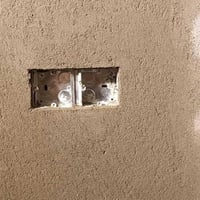 كادر كامل للبخ للأسمنت والجص والبورك وكافة أنواع البخ بأسعار مناسبة   ...