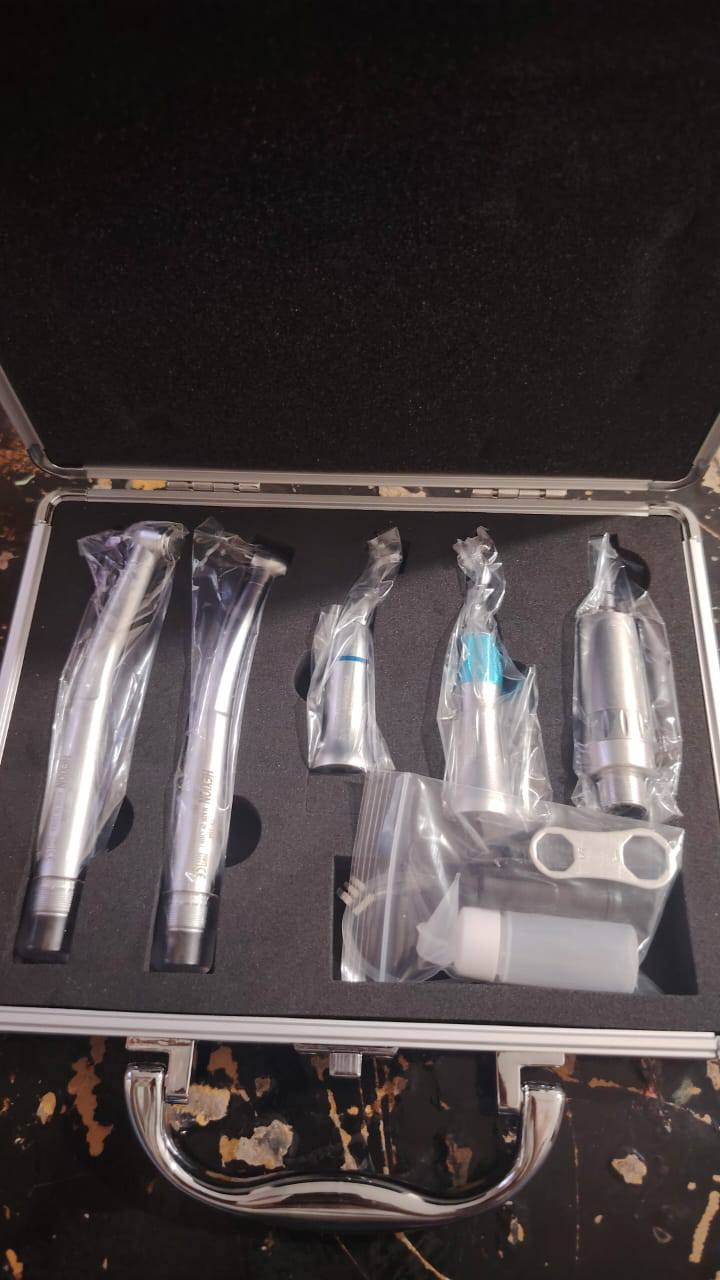 متوفره قطعتين مال اسنان الا خدمنه يدفعنه سعر


**إذا كنت صاحب هذا الإعلان وتريد حذفه لأي سبب، رجاءا أرسل رسالة إلى الدعم الفني**