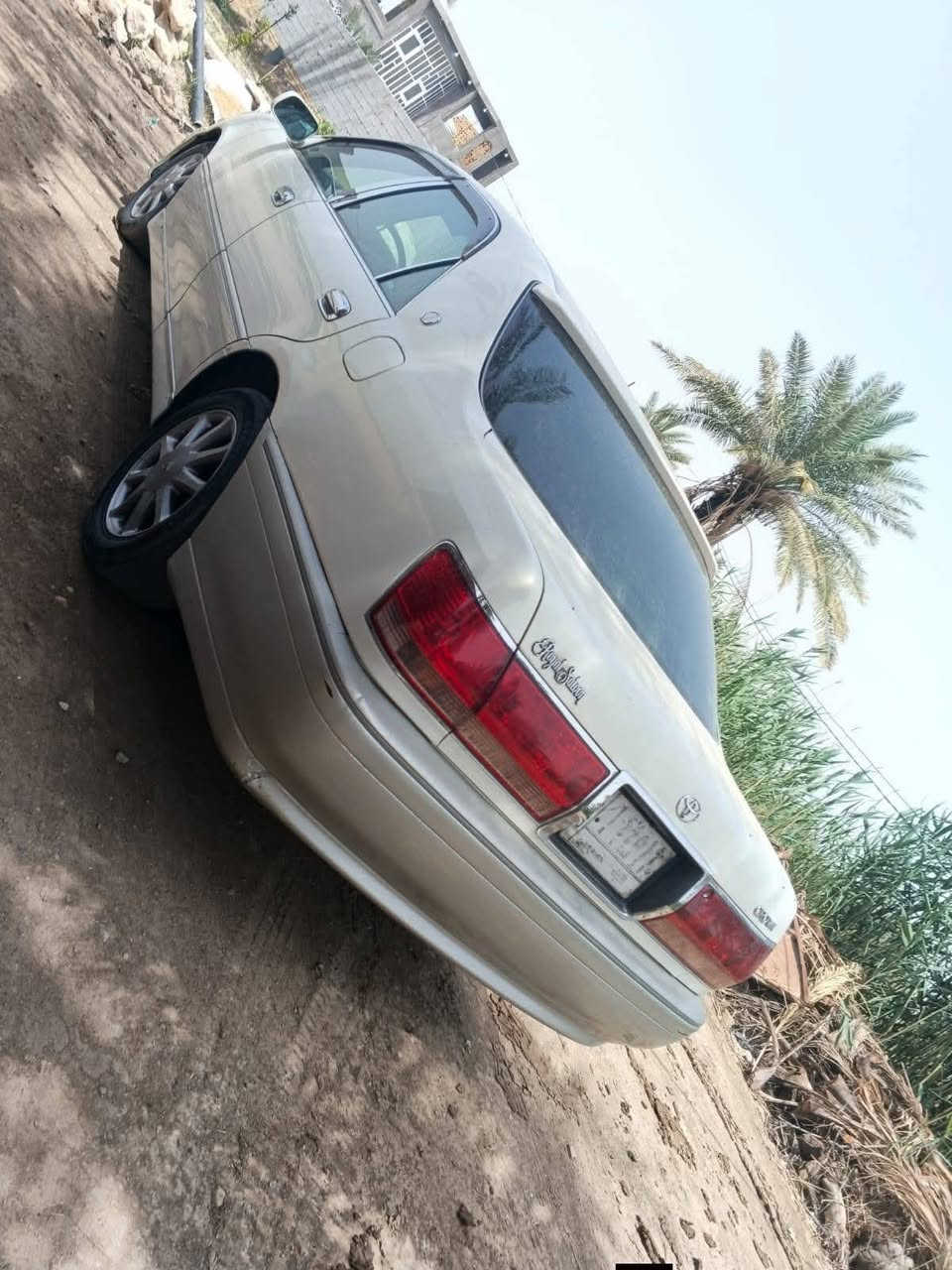 سلام عليكم ملكه للبيع موديل 2003 اصل كرستال 3 دكم ديفور الكبير شاصي 175 السياره كفاله بدون كص قرار 102 القرار الجديد باقي على دفع الكمرك السعر 88 وبيه مجال بسيط مكانه نجف الاستفسار ***********
