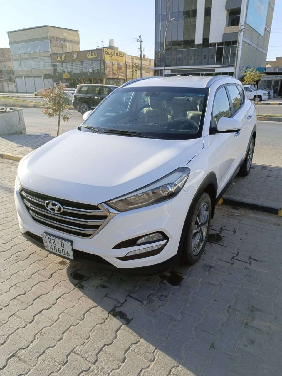 سلام عليكم للبيع
توسان 2018 كفاله عامه من الصبغ والبارد ماعدى كرت اصبعين اثر تشليع بسبب الهوز 
سنويه مجدده هزة جديده مكينه كير ع وضع الشركه برغي مامفتوح بيهة تخم تاير جديد مكانهة نجف سعر 184 وبيهة مجال حگ جيتك /***********
