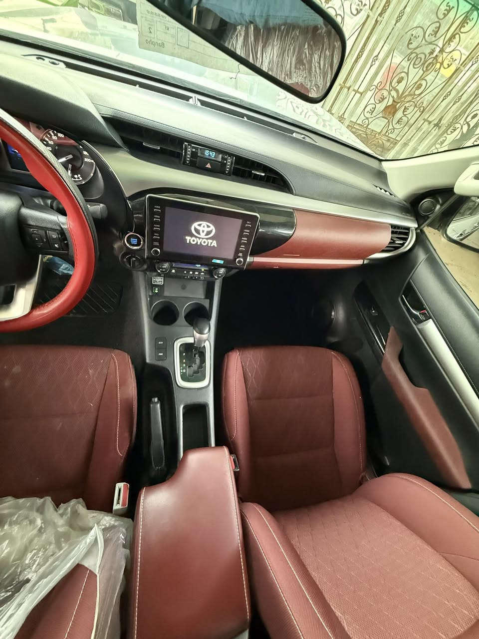 السلام عليكم 
تويوتا هايلوكس 6 سلندر موديل 2025
مواصفات السياره ساز 
ماشية 25 الف حقيقي 
مكفولة كفالة عامة شرط السونار والفحص 
رقم اربيل تحويل او وكاله 
السعر 42700$ وبيها مجال 
العنوان بابل / جبلة 
***********
