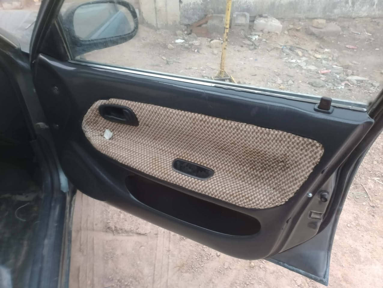 كورولا موديل 93 مكفوله من العيب الشرع مصبوغه للجماليه سياره جاهزه حداديه تبريد دواخل مكان السياره ذي قار الغراف *********** مكلف بالنشر
