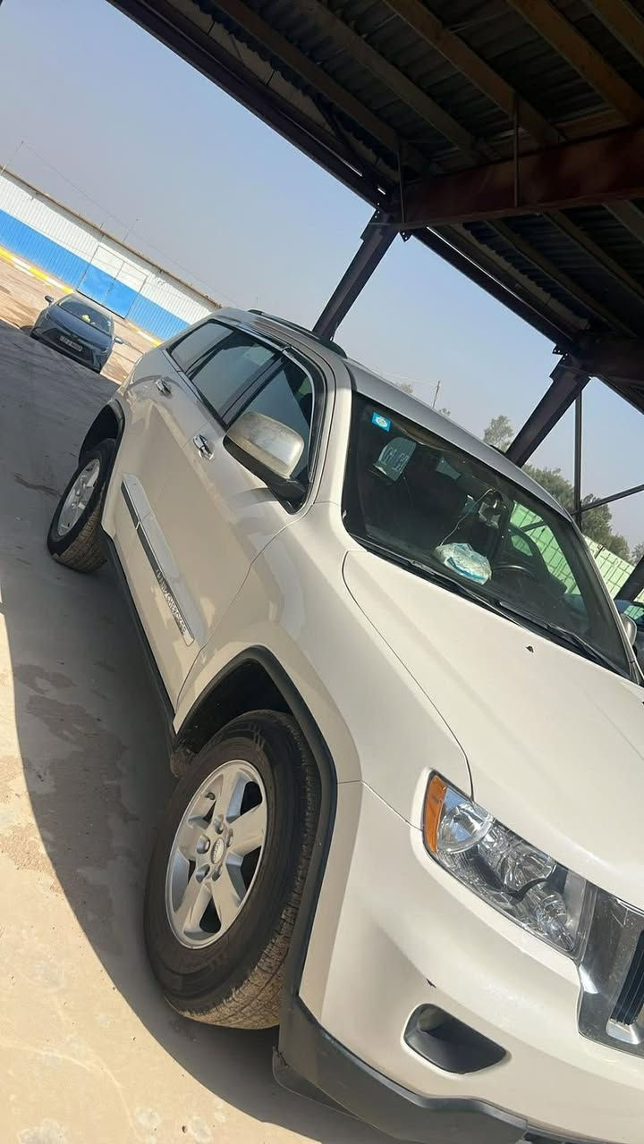 السلام @عليكم جيب لاريدو موديل 12بيع ف مكانها بالحله رقم بغداد  ت 0781430444داخله كلين وهنا صار بيها جاملغ تبديل وصبغ وربع البنيد جهت اليمنه بدون دواخل


**إذا كنت صاحب هذا الإعلان وتريد حذفه لأي سبب، رجاءا أرسل رسالة إلى الدعم الفني**