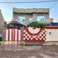 حي الساهرون • ٢٠٠م • بيت طابقين