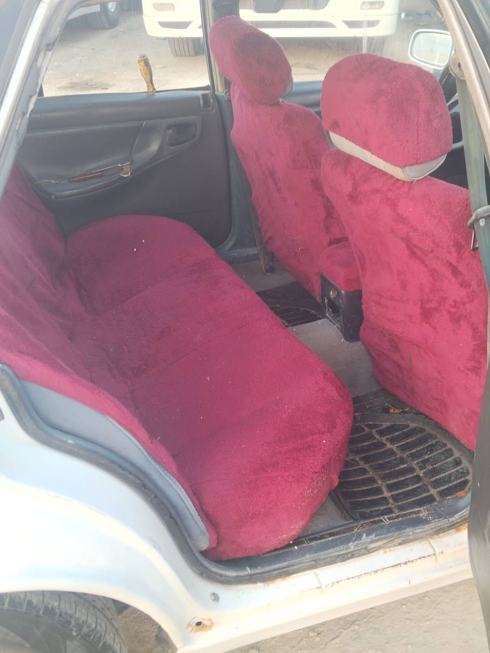 سلام عليكم برنس نضيفه رقم بغداد مكان بابل سده الرقم ***********
