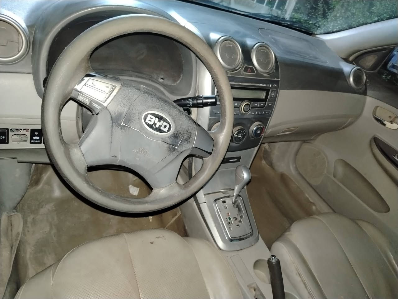 السلام عليكم بيوايدي كير مكينه خير من الله مال نحله تخم تاير بدون ضربه تحويل مباشر ***********
سعر ٤٠ وبيه مجال مكان محموديه
