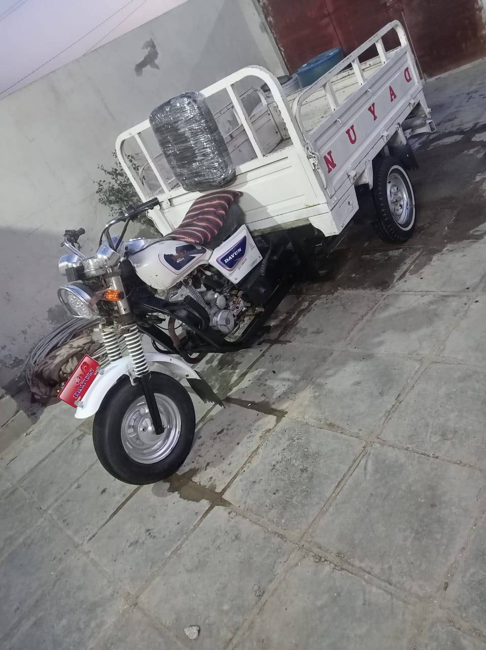 السلام عليكم ستوتة للبيع 2019 مكفولة اوراق أصولية محرك ما مفتوح السعر 1400. مكان الناصرية الغراف. رقم صاحب الستوتة ***********.
