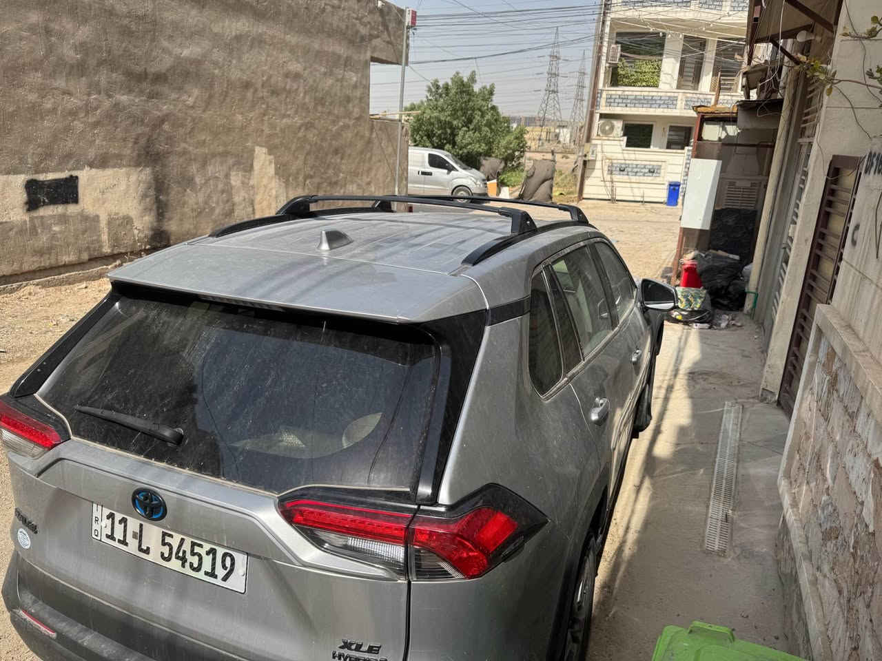 للبيع راف فور هايبرد xle موديل 2022 وارد امريكي
محرك 2.5 هايبرد
دفع رباعي
فتحة سقف 
تبريد منفصل
بصمة تشغيل
بصمة دخول
كشنات تدفئة وتبريد
نقطة عميا 
مثبت سرعه 
اوتو هولد
الضرر جانبي تبديل بابين عكس السائق
السعر 225$
السيارة بااسمي تحويل ثاني يوم
*********** 
واتس بغداد, العراق
