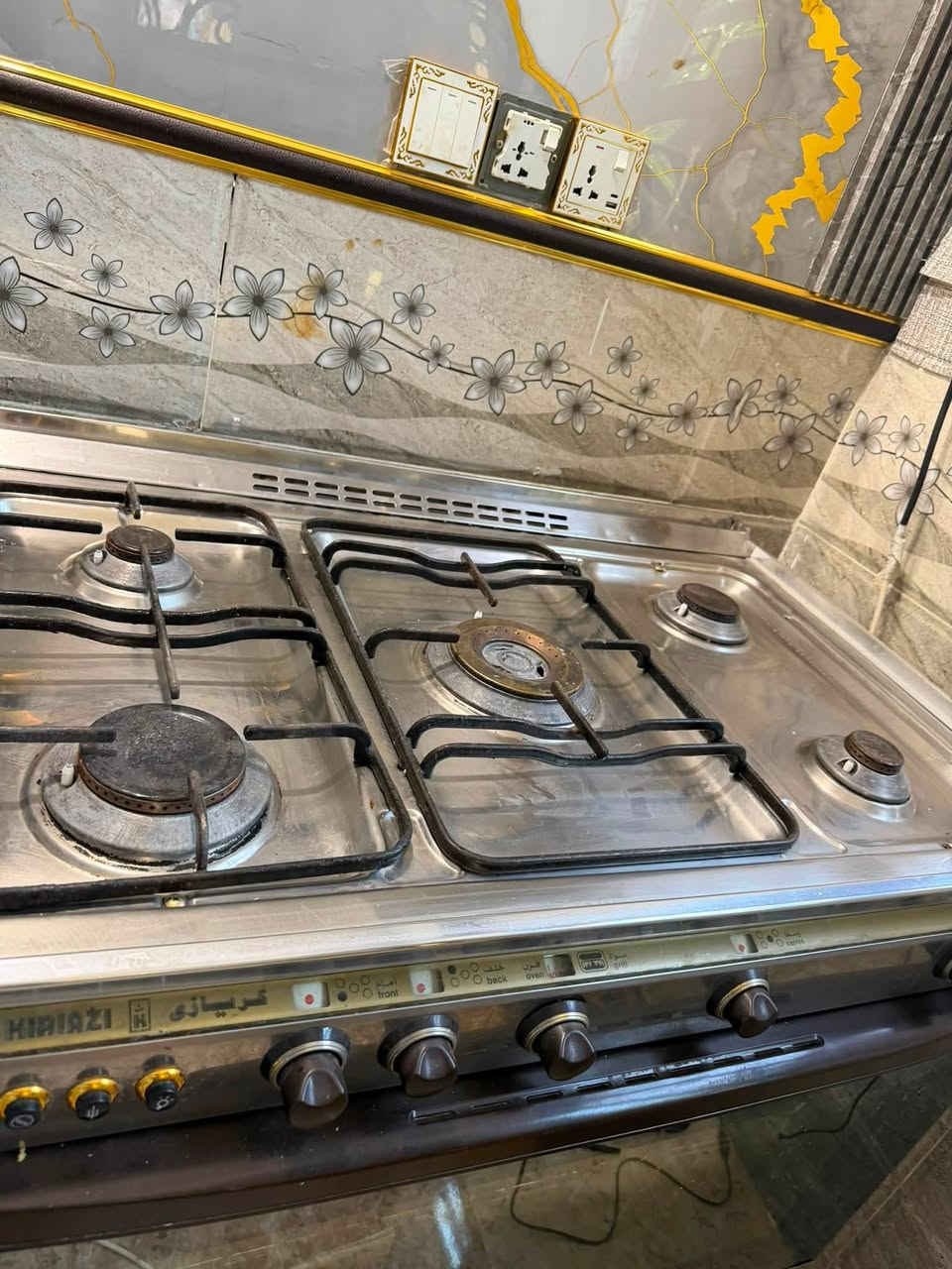 طباخ كريازي نضيف باب ب257
ثلاجه ديورا نضيفه تركي ب250


**إذا كنت صاحب هذا الإعلان وتريد حذفه لأي سبب، رجاءا أرسل رسالة إلى الدعم الفني**