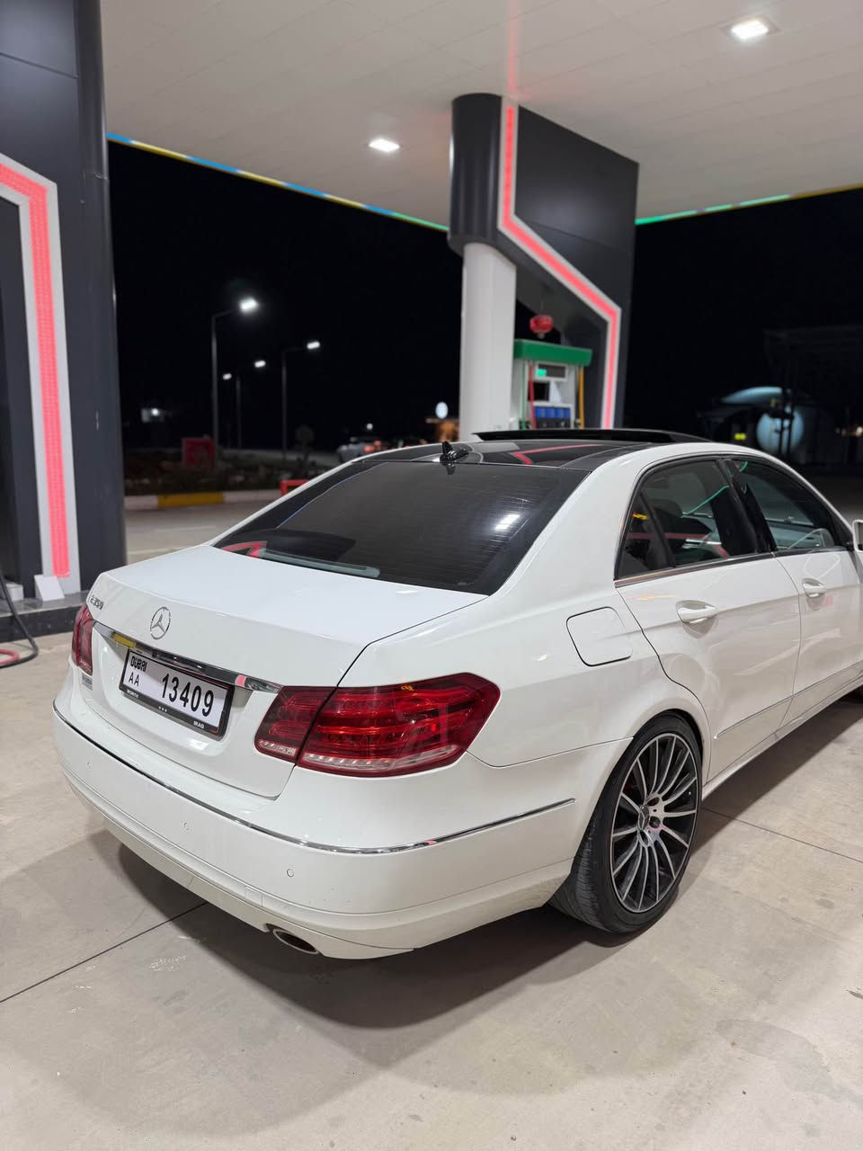 مێرسیدس بێنز ئی کڵاس E350 V6 بڕاوەی دوبەی ✅avangarde مۆدێل ۲٠۱۲ فول فول مواسەفات پانۆ ڕاما شەخال کوشن جڵدو هیتەر کوشن کارەبای زینۆن شاشە گەورە جام فۆتۆ ئاوێنە ئیشاڕەتوو کارەبای فول فول بڕاوەی دووبەی دەعم وو لێدراو بەشەرت یەک دینار مەسروفی تێدا نیە هەموو گینانی بەشەرت گۆڕینەوەش دەکەم لەسەر بەشتێک بەدڵم بێت شوێن ڕانیە بۆ زانیاری زیاتر پەیوەندی بکەن ٠۷٥۱۳٤۹٤۸۳٥ واتساپ ڤایبەر open سعر ۷٠ گەڵاو مەجال رانية, السليمانية
