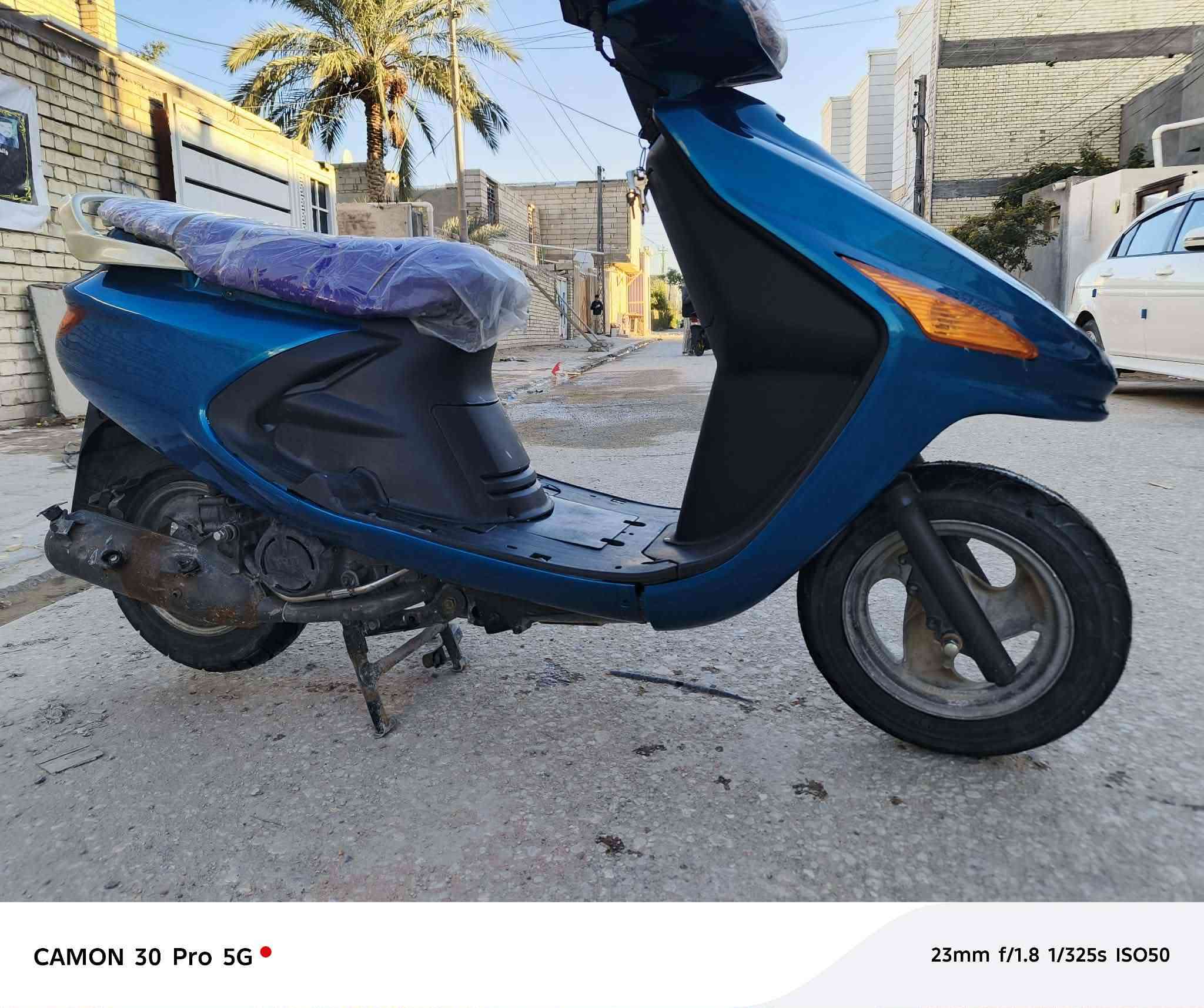 السلام عليكم دراجه فراشه فحل للبيع مكينتها شرط مامفتوح منها برغي وصوتها خرسه مكاني كوفه حي ميسان سعرها ٥٢٥الف ***********
