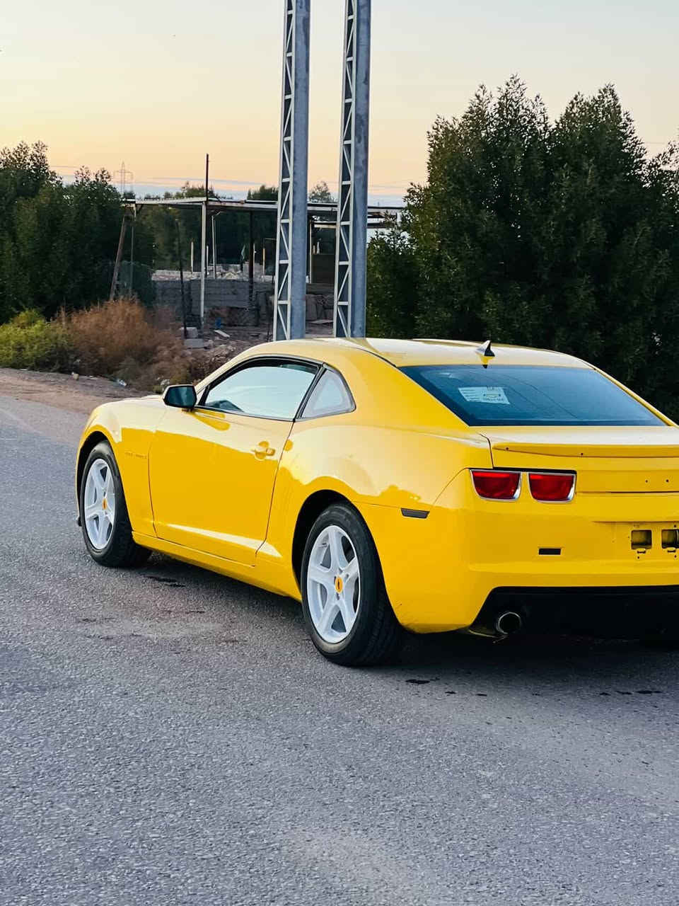 سلام عليكم كمارو2010كير ومحرك وحداديه كفاله تخم تاير جديد مال جناي جاهزه الاخير السياره كلش نضيفه حداديه جديده منضومه زنون رقم بغداد انكليزي سنويه ال2029كهربائيات كلها شغاله
السعر75وبيها مجال 
الاتصال***********
ما متوفر بلخاص 👆👆
