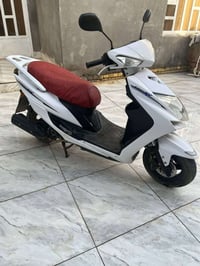 سكنس صيني نضيفه للاستفسار والتواصل 07861674513