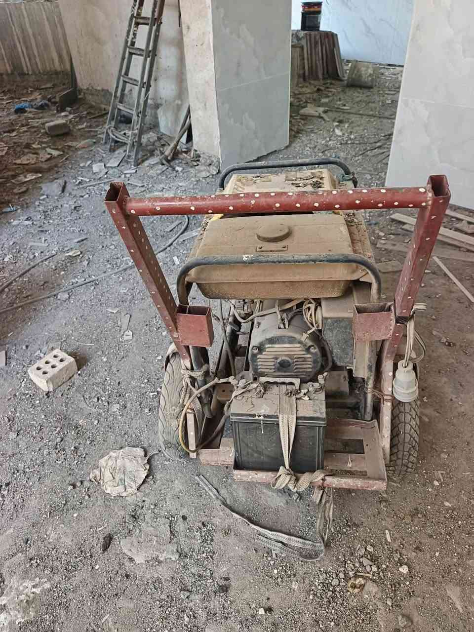مولده كاز هيه وعربانتها نضيفه وجاهزه 
كربلاء الحسينيه ***********
