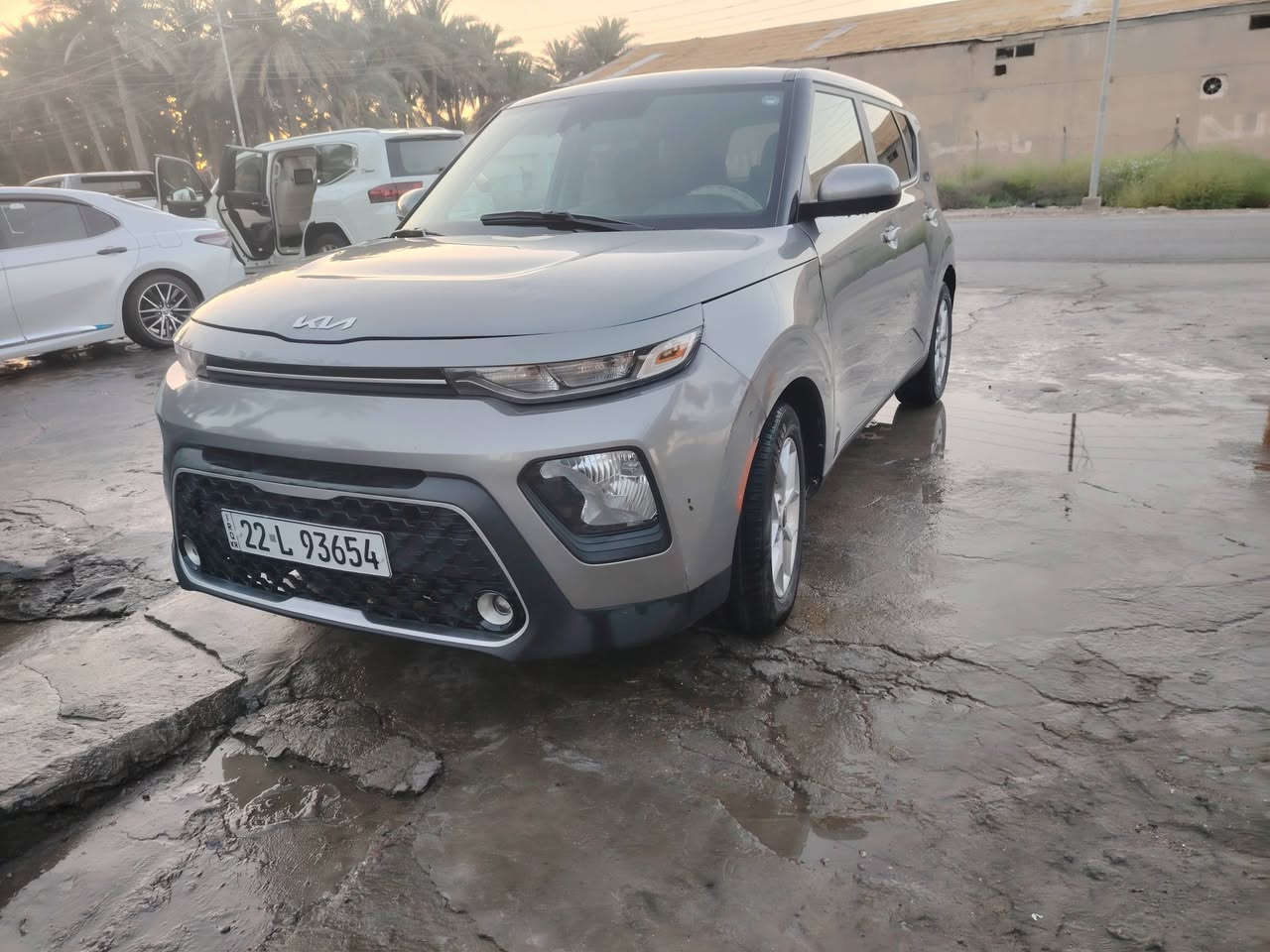 السلام عليكم كيه صول موديل ٢٢ محرك ٢٠٠٠ دوش تحويل مباشر سعر140وبيها مجال استفسار اكثر***********
