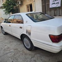 بطه منفصل رقم بغداد موديل 1993 بيها قطع صبغ حزام بدون ضربه كير ومكينه ...