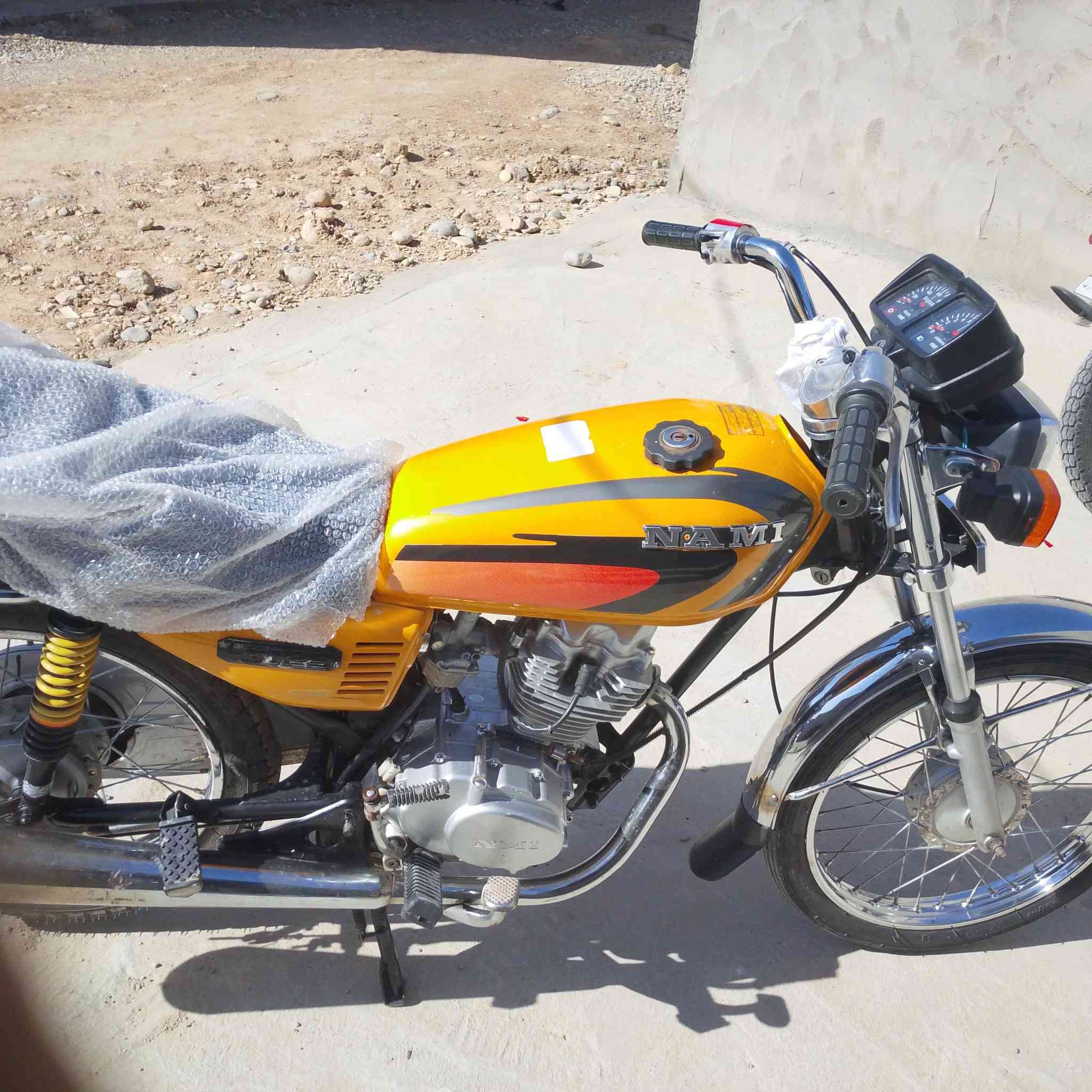 السلام عليكم دراجة للبيع موديل 23 دراجة جاهزة السعر800 وبية مجال مكاني قضاء الرفاعي الاتصال على الرقم ***********
