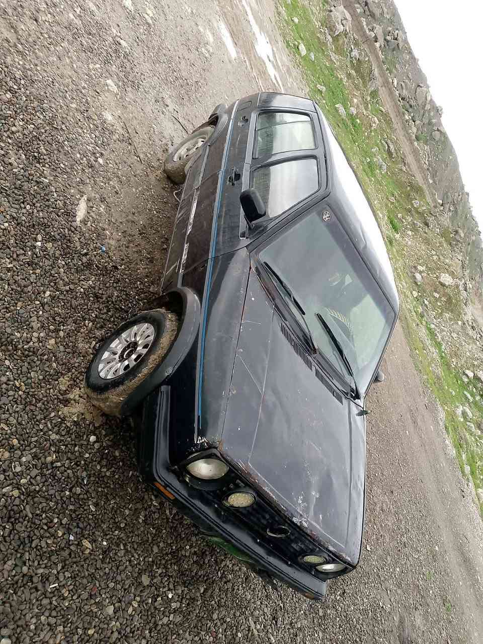 كولف برازيلي للبيع رقم سنويه خضرة السعر 10وبيها مجال الشراي يتصل ***********
