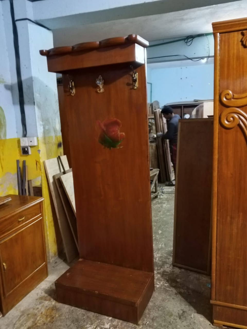 ارخص الاسعار يم حجي سجاد غرفه ام 5 طابق واحد تزكام درجه اولى ضهر جرجوبه كوت حي جهاد  زويرجات مراسله او اتصال تدلل سعر 500 وبيها مجال 
***********
