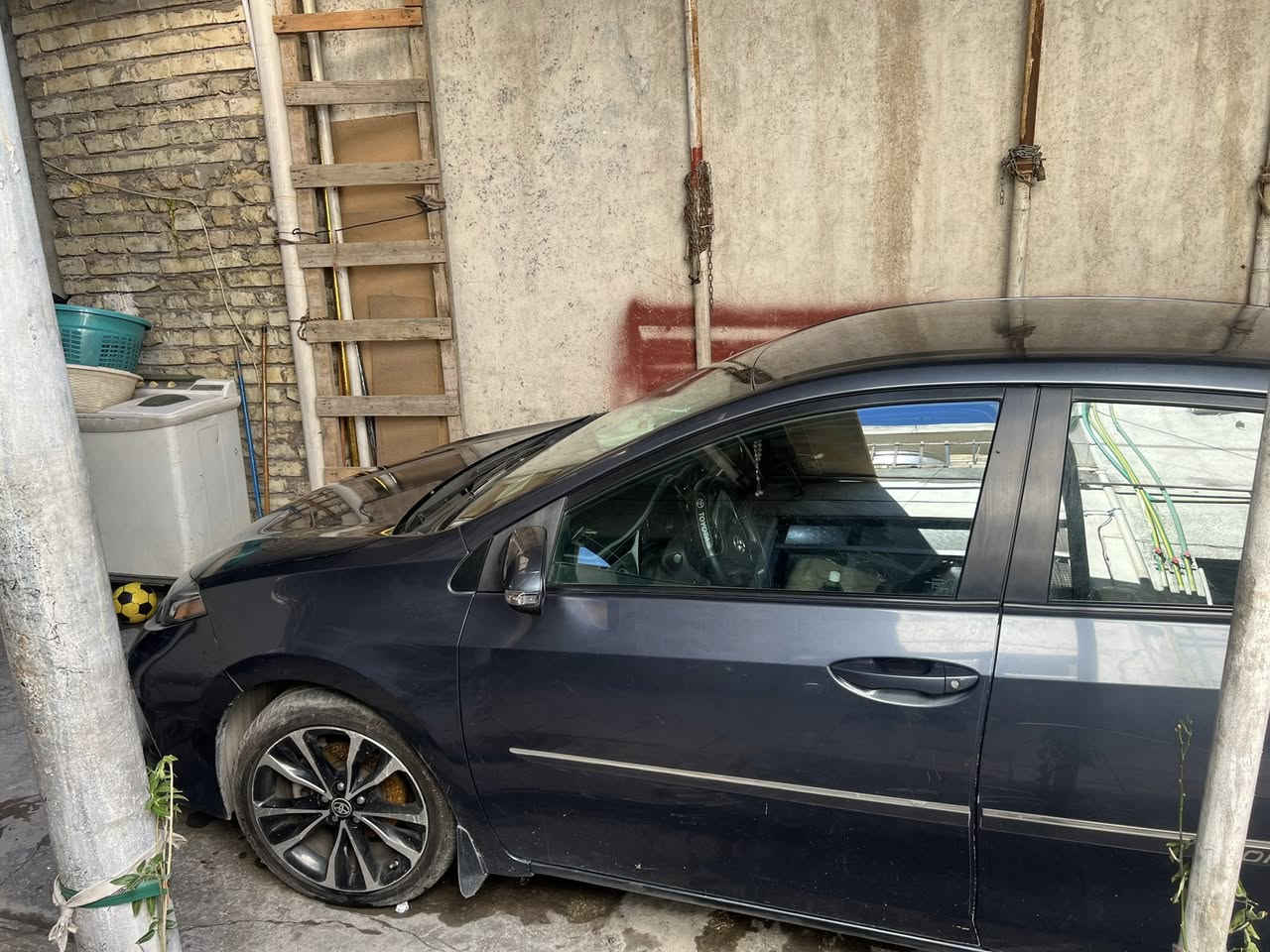 سلام عليكم سيارة كورلا للبيع سيارة  نص فول سيارة خير من الله موديل 19 مكفولة من شواصي لغد مكفولات السعر 154وبيهة مجال الرقم ***********
