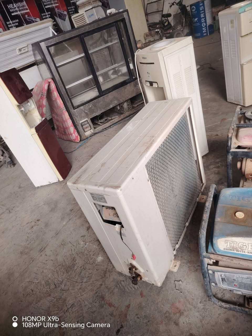 سبلت كنتوري كرفت ٢ طن سعر ٥٠٠ مكان ديالى خالص هبهب عرب شوكة قرب خويلص مقابيل محطة وقود جوهرة الفؤاد الشري يتصل *********** *********** يوجد توصيل بكروة
