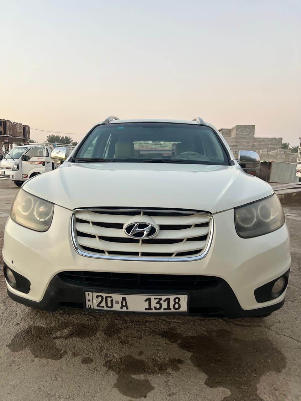 السلام عليكم  
هواندي سنتافيه ٢٠١٢  استلام الشركه العامه 
مكفوله ( من الضربه والصبغ والتبديل بلاديه السياره)
 وبسمي شخصياً  هسه رقم الدوالي ديالى 
 تخم تاير كله جديد
( مكفولها بلاديه لا ضربه ولا صبغ ولا تبديل )  الحمد الله كفاله عامه 
 سته سلند
فورويل دفع رباعي 4x4
كير محرك تبريد صدر  خير من الله جاهزه من كل شي ما بيها نقص 
مكاني ديالى 
معروضة ب ١٦٧ وبيها مجال  للاستفسار  اكثر  
***********
