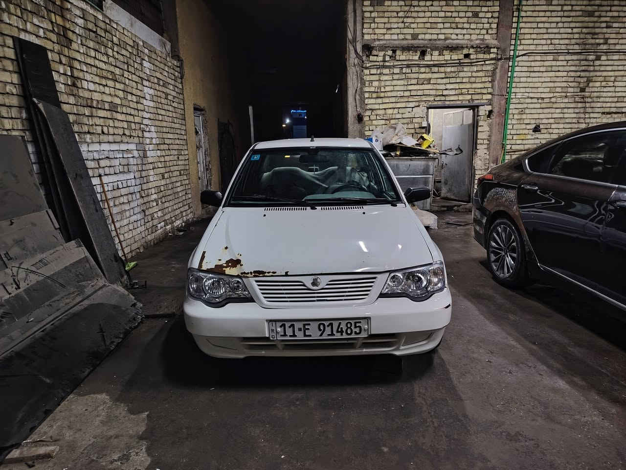 السلام عليكم اخوان للبيع سايبا موديل 2013 رقم بغداد دولي باسمي تحويل مباشر هزه بيها صبغ 3قطع السعر 33ورقه وبيها مجال  للاتصال ***********مكانها بغداد
