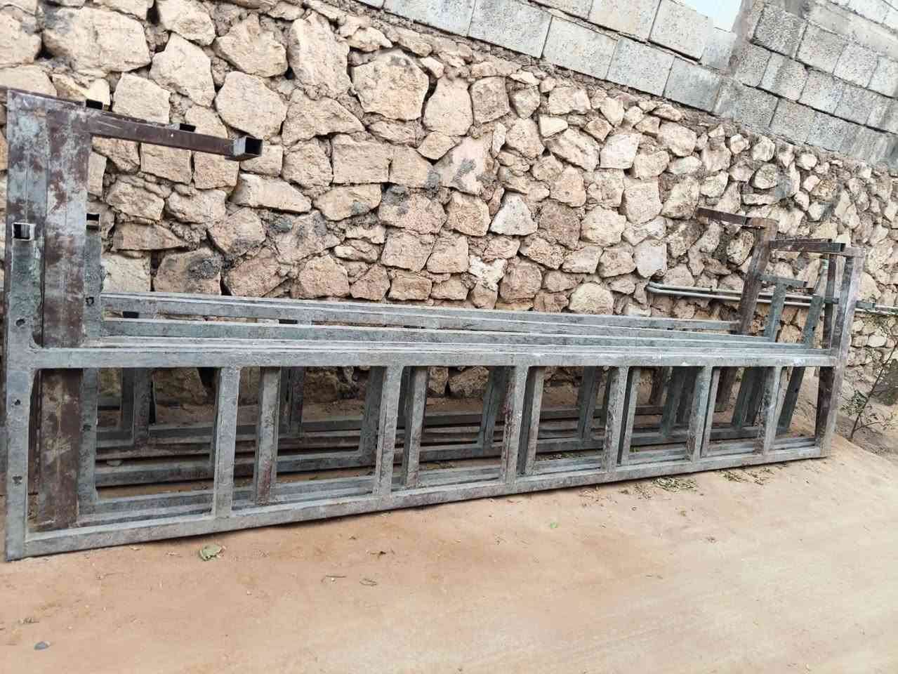 مكلف متاح سكله كامله مال لبخ المكان الرمادي رقم صاحبهن ***********اليريد يتصل عليه اني مكلف
