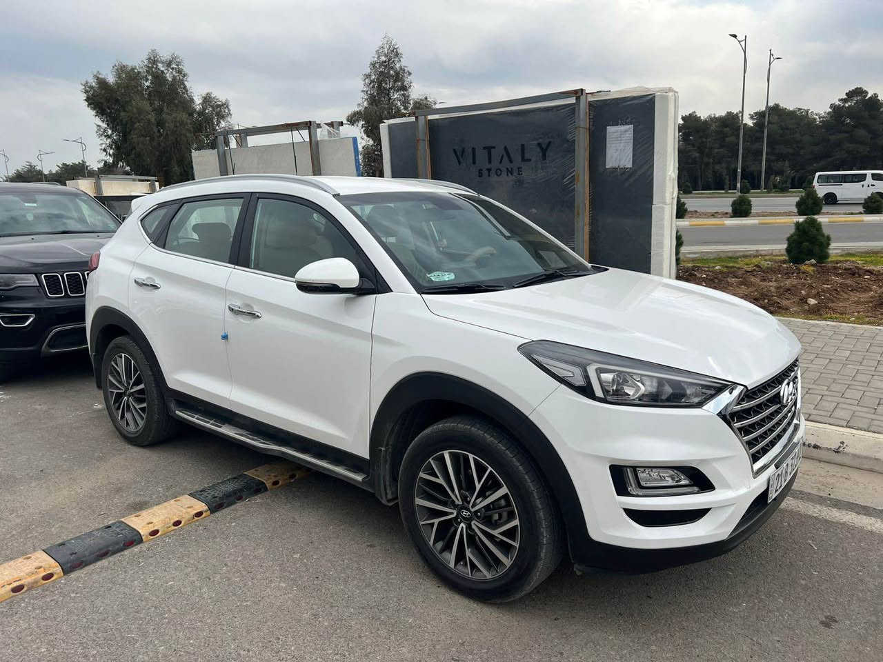 ‎هۆندای تۆکسون مۆدیل ٢٠٢٠ بۆ فرۆشتن .. خلیجی بێ بۆیاخ فول مواسەفات بەس پانۆراما نییە هەموو گیانی بە شەرت 
‎٧٣ هەزار کیلۆمەتر رۆشتوە 
‎بە ناوی خۆمانەوەیەو سەنەوی ورەقەمی تازەیە .
‎سەیارەی خۆمانە لە سفرییەوە لای خۆمانە هی مەعرەز نییە.
‎نرخی 208 $ گەڵاو معامەلەیەکی کەم
‎*********** لە سلێمانیم السليمانية, العراق
