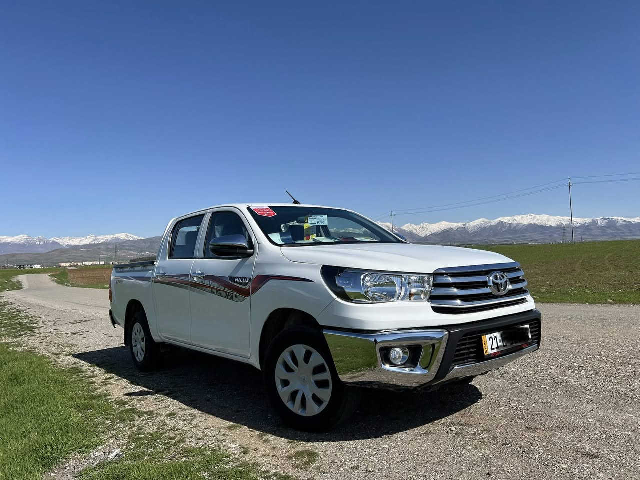 تۆیۆتا هایلۆکس ٢٠٢٥ جیهانی دەرەجە یەک پارچە ڕەشە لە سەر ساغی بۆدی بیلادە نوکتەی پێوە نییە  ٢٧ هەزار رۆیشتووە هەموو گیانی بیلاد دەسکاری هیچی نەکراوە 
نرخی ٢٣٤ کەمێک مەجال 
شوێن قەڵادزێ 
***********
