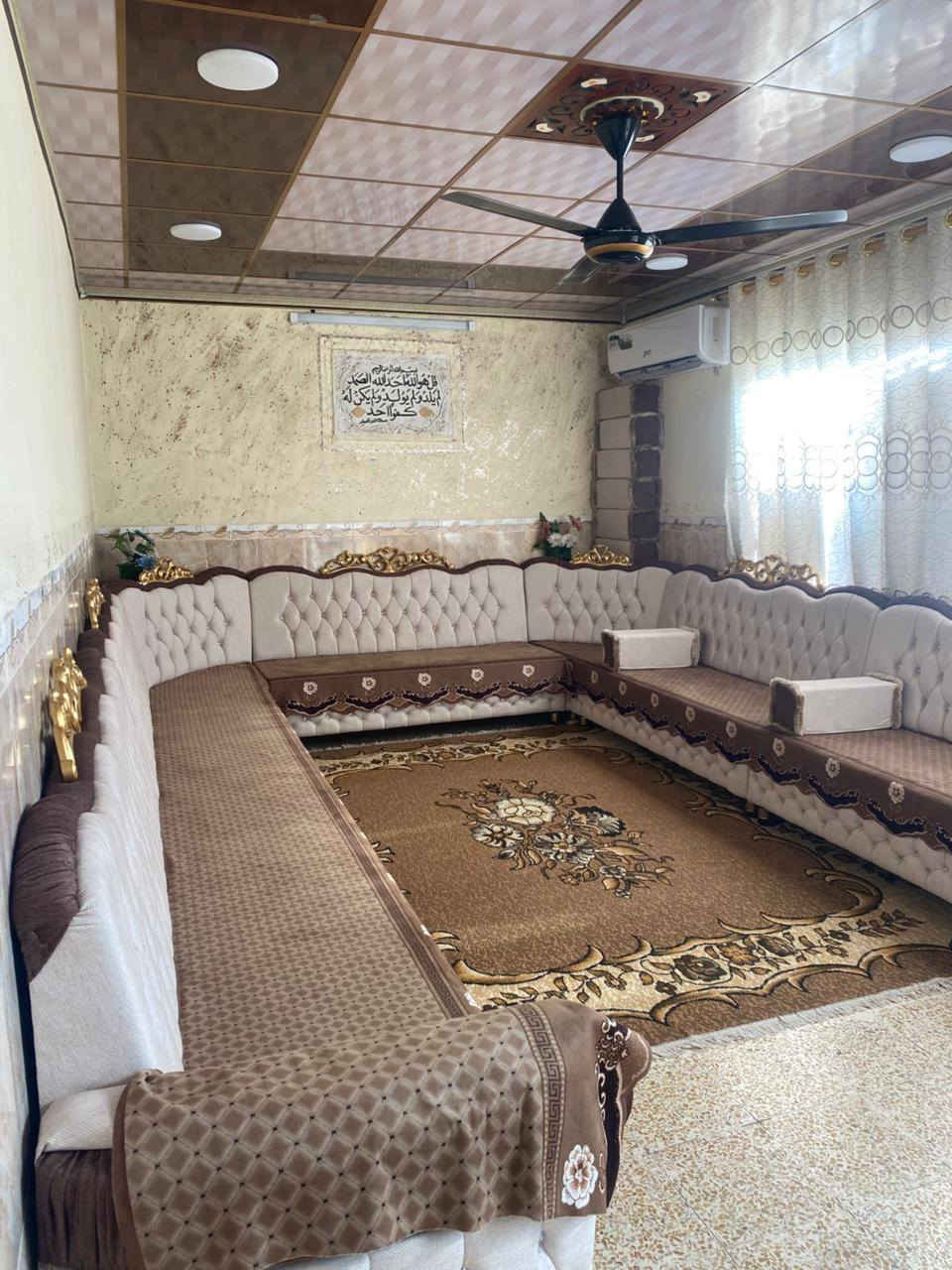 دار للبيع الرشيدية قطاع السادس مساحه 200الاستفسار ***********
