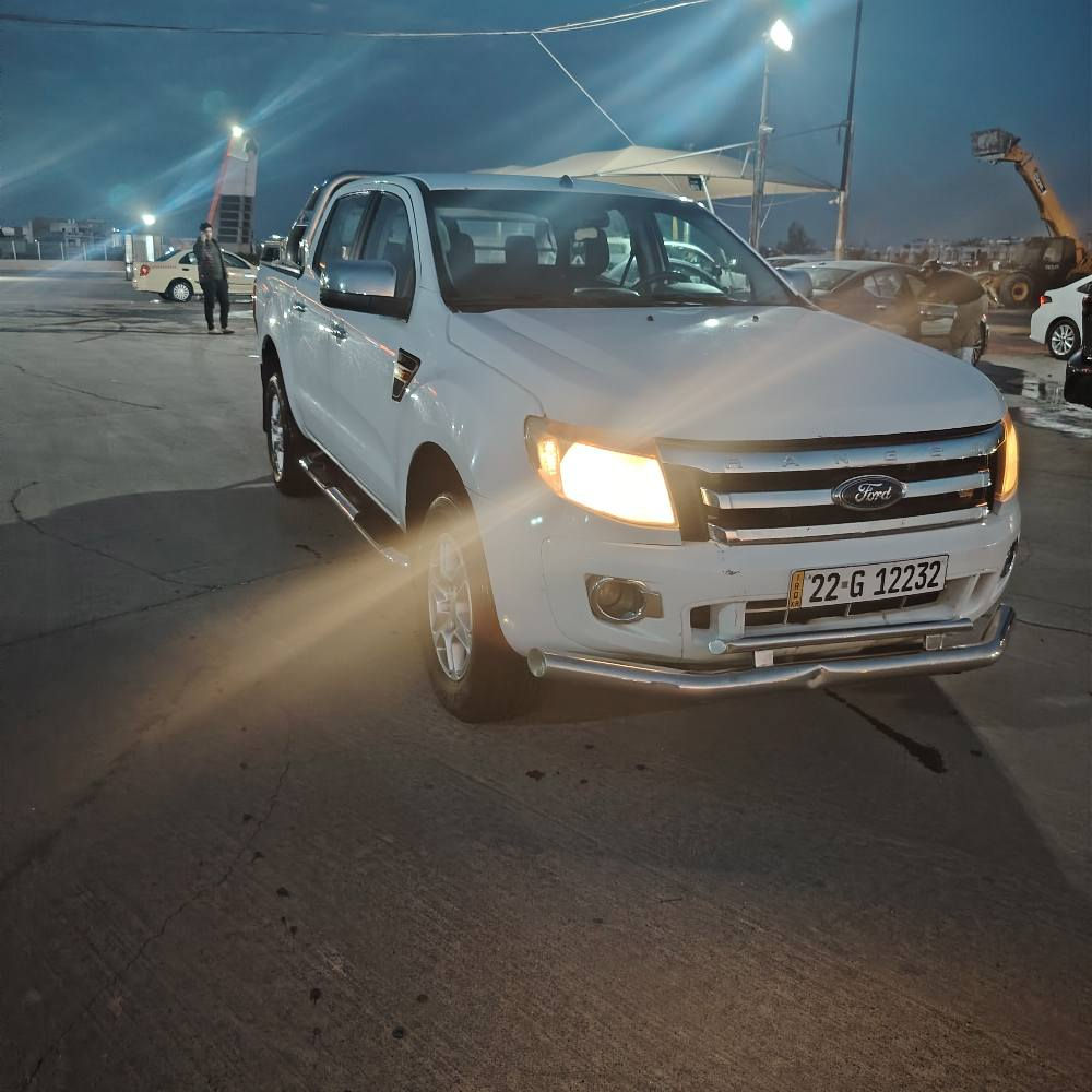 قطعتين صبغ چاملغ وبنيد گير عادي دبل اكسل 4×4 جاهزه مابيها اي نقص السعر 115/وبيها مجال بيع مستعجل الرقم *********** أربيل, العراق
