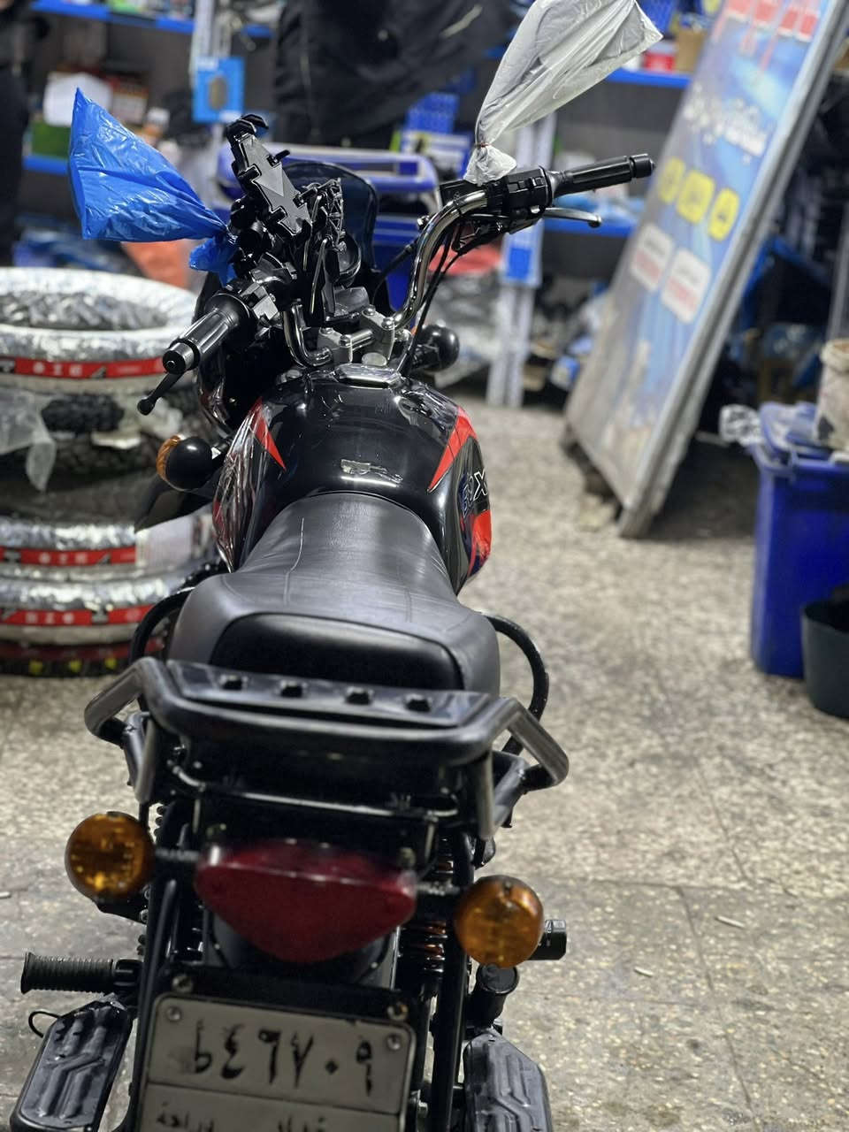 يا الله سلام عليكم شباب دراجه بوكسر مديل 23مكفوله مرقم تحويل ثاني يوم عنواني بغداد الكراده للتصال (***********)
