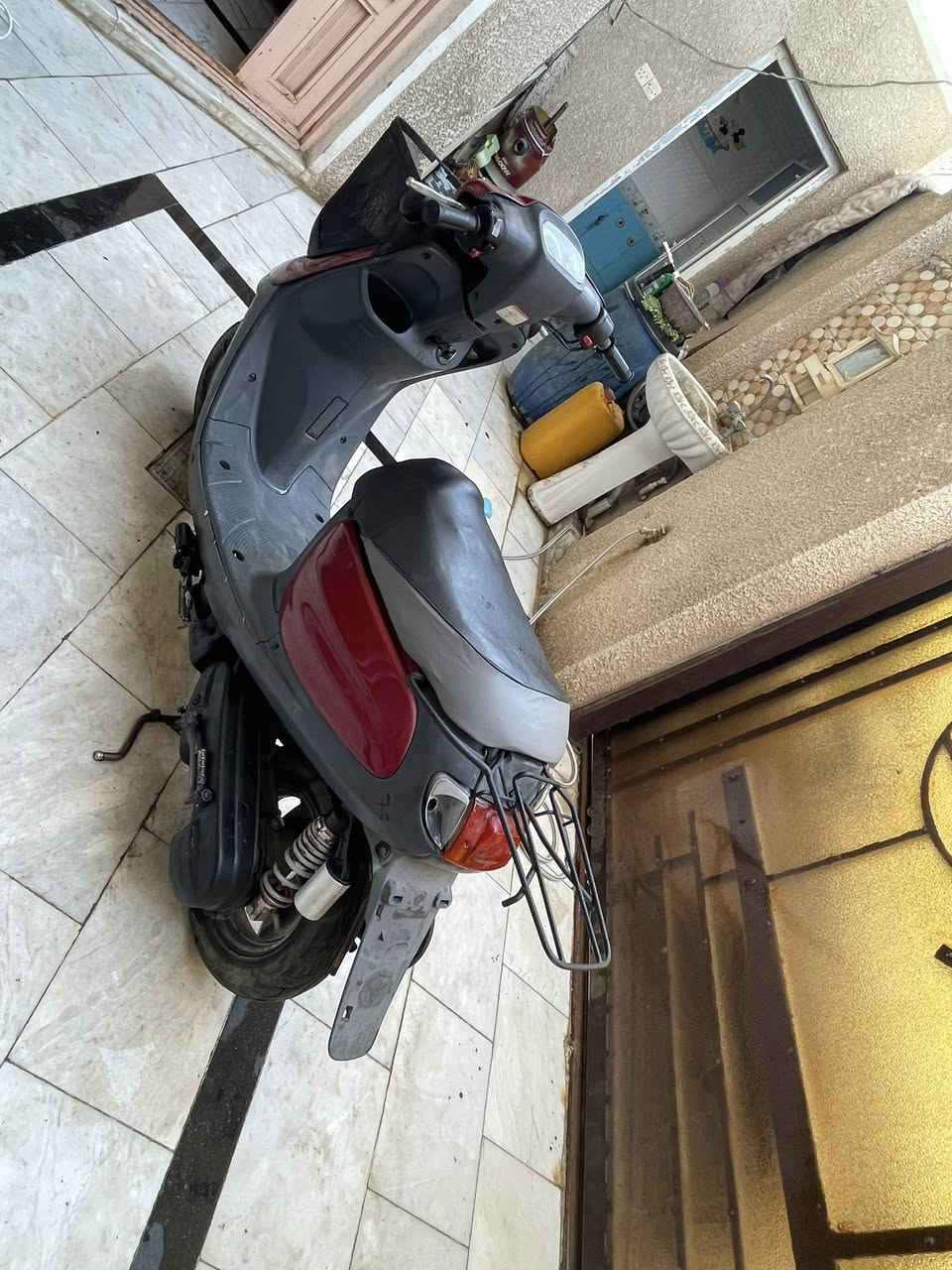 سلام عليكم دراجه منغولي اخت الحاويه جديده شرط شلعه ومعدل السعر٤٧٠الف وبيه مجال الدراجه كامله مكمله مكاني كربلاء رقم الهاتف ***********
