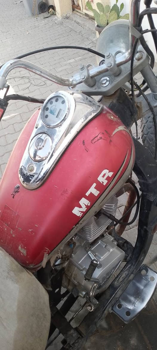 السلام عليكم من رخصت مدير الكروب ستوته للبيع كلك كلك كلك محرك موديل 25 شرط ما مفتوح ما محطوط عليه سبانه أي مصلح يعجبك ودي مبدل بي بس كلجات شرط مكاني نجف حي الوفاء قرب مدرسه دارك السعر 550 الاتصال بل رقم *********** للعلم اسويلك مكاتبه مكتب مكفوله عن السرقه
