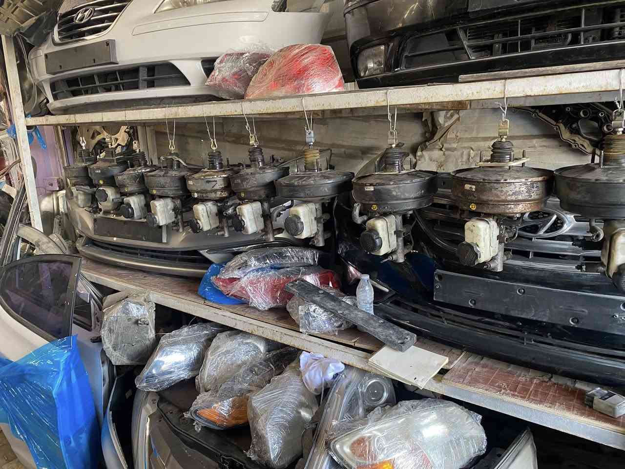 السلام عليكم تم بحمد الله تعالى وصول بضاعة جديدة الى مجمع الامين لقطع غيار السيارات الكوري. أوبتما وسوناتا وازيرا.  وارد امريكي ووارد خليجي . الحله.   حي الصناعي. مقابل معمل ثلج مشتت 
 بادارة سيد محمد وسيد كرار. 
هاتف سيد كرار. 

‭٠٧٨٤ ٧٨٥ ٨٧٩٨‬ ‭.     ٠٧٨١ ٢٣١ ٦٩٨٠‬
