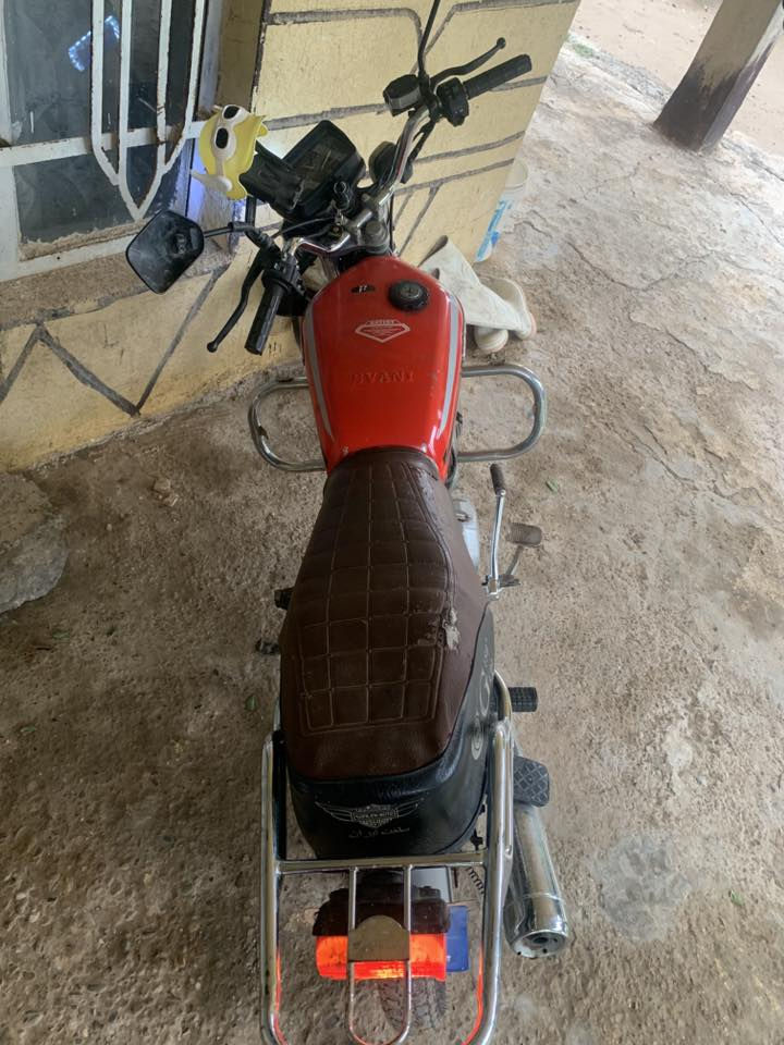 اريد ابيع هذا الماطور مامفتوح نضيف حيل 2018السعر250
***********
