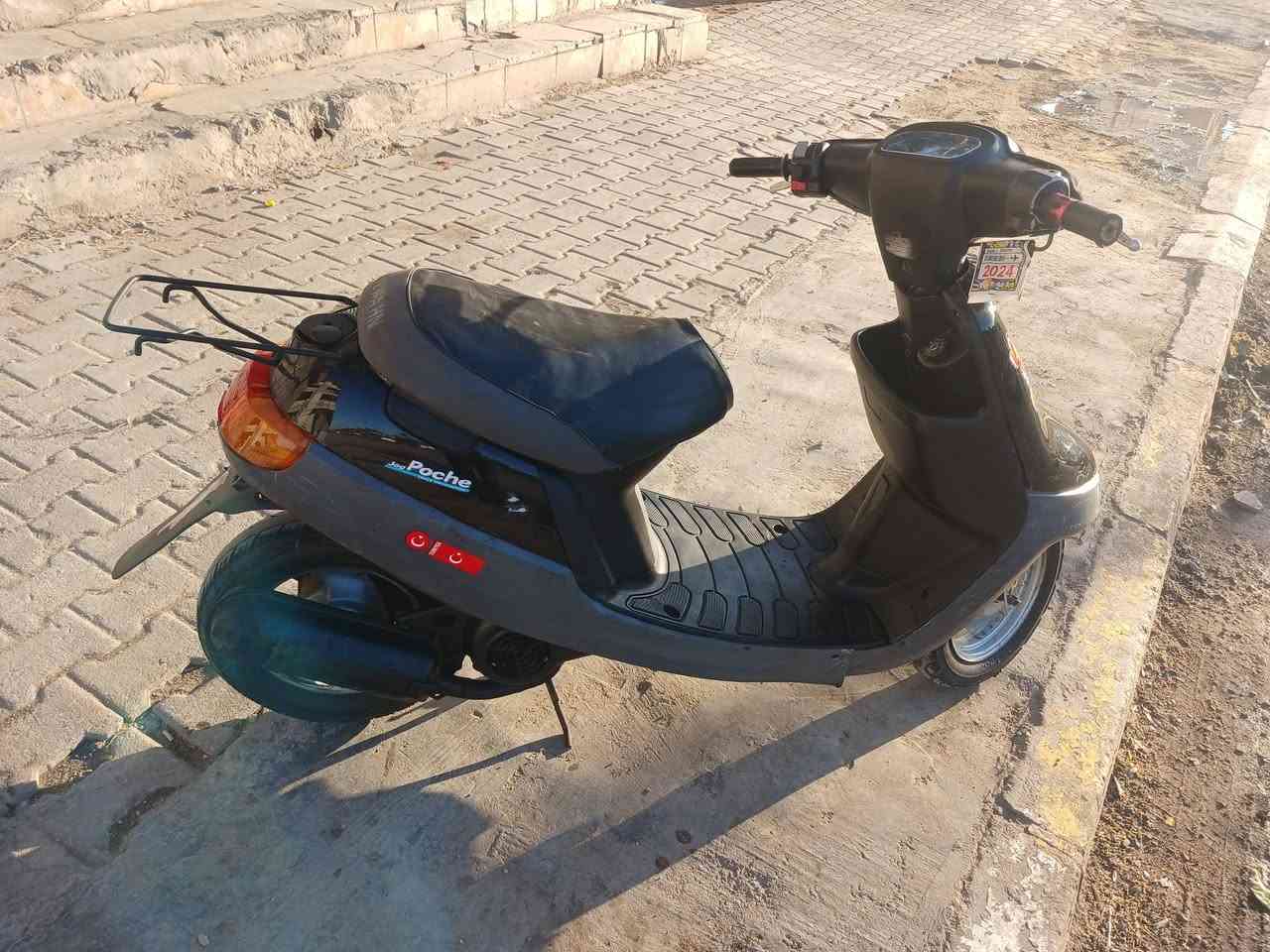 سلام عليكم بطه تك للبيع
مفتوحه مره وحده تجفيت اصلي 
شاصي مكفول 
كهربايات شغاله 
سعر ٢٥٠ 
مكاني مقابل مسشتفى العباس الهلي 
***********
