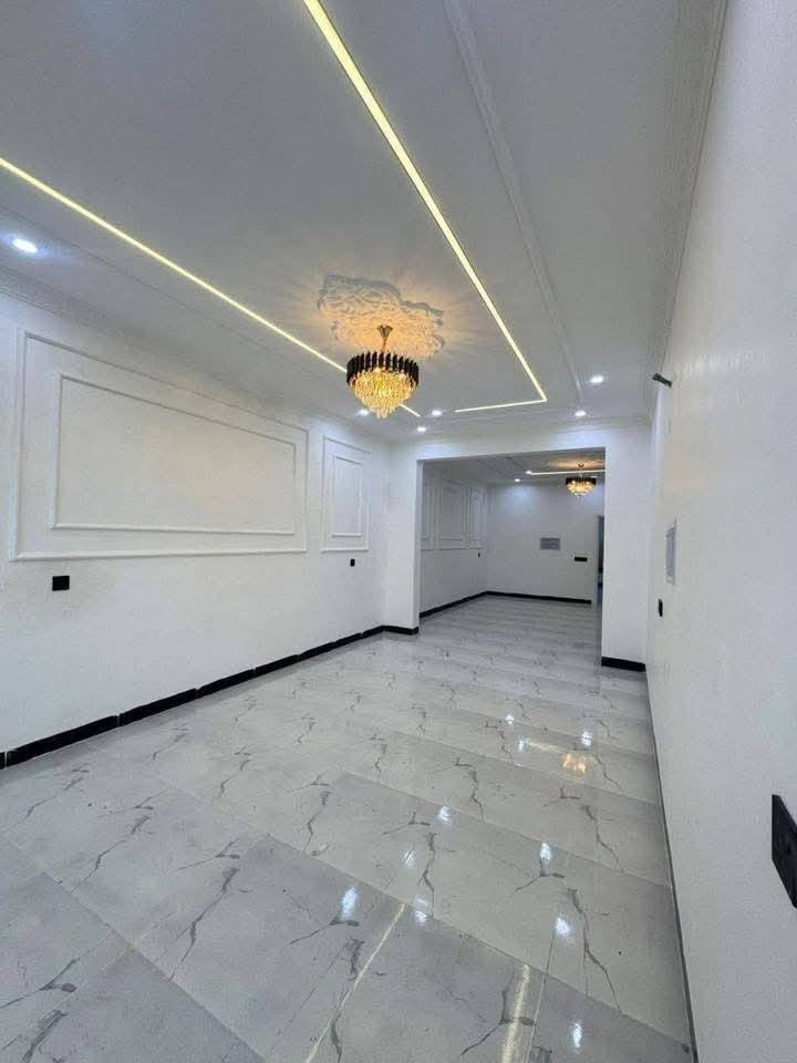 للبيع في اربيل حي 8 حصاروك
سند طابو يتسجل بإسم اي عراقي

مساحة 125M+125M طابقين 

يتكون من⤵️

➖4غرف نوم 

➖استقبال

➖صاله

➖مطبخ

➖مجموعه صحيات

➖كراج

السعر 6 دفاتر و 60 ورقة وبي مجال 

للستفسار

*********** واتساب

*********** واتساب
