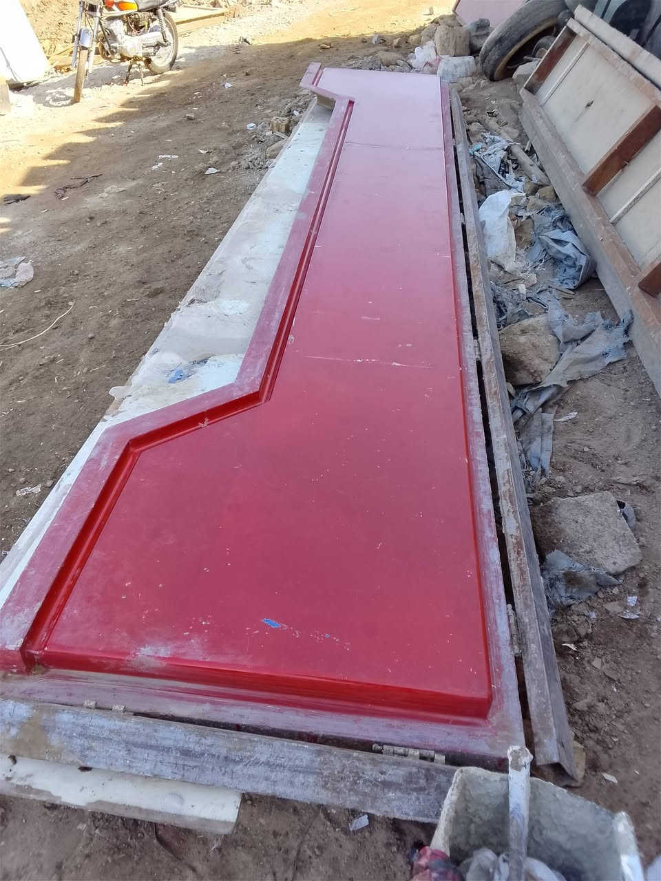 السلام عليكم
متوفر قوالب معمل كامل 12 قالب نضيفات ويشتغلن حاليا مرد مدور   هنه  وميازتهن كاملات تعال واشتغل ووياهن عجانه ثري فيز نضيفه وشغاله   مكاني ميسان بالعماره *********** شعرهن 15 ورقه شلع
