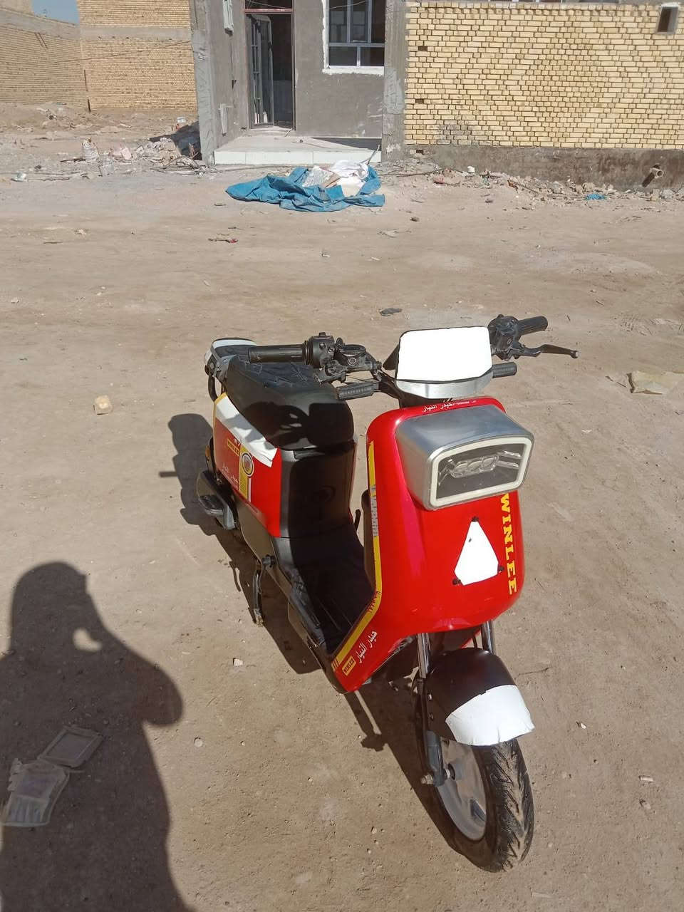 سلام عليكم دراجه شحن R7 خمس بطاريات موديل 2025 سرعه 60 اربع نمر مكان ناصريه مركز حي الموحيه رقم ***********

