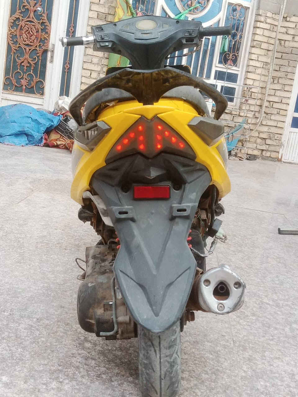 سلام عليكم دراجه سكنس صيني للبيع دراجه نضيفه وحلوه السعر 160
هذا رقمي *********** مكاني سوق شيوخ العكيكه
