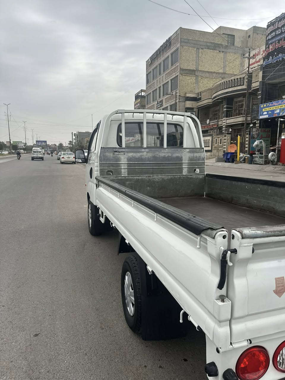 السلام عليكم كيا بنكو 3مسكر محوره بم نوزل موديل 2008رقم بغداد دولي محرك جيد حداديه جيده السعر 98العنوان بغداد الاورفلي رقم موبايل ***********
