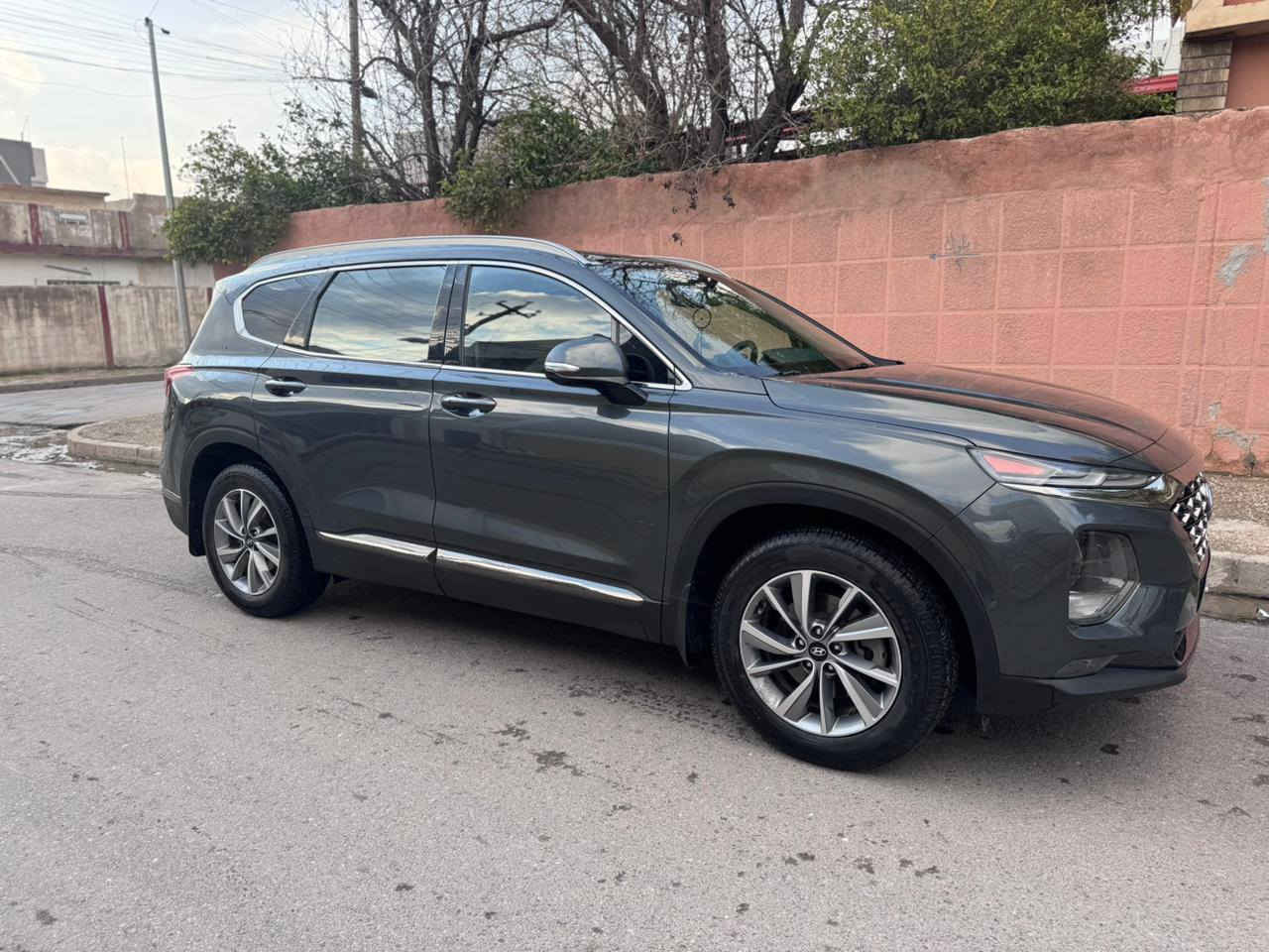 موصل ***********
السعر 215  ورقة
