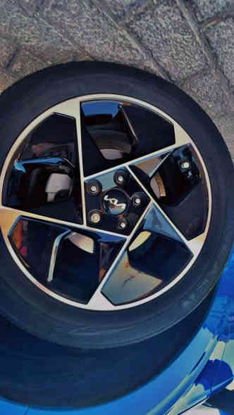 صول مديل 23لون مميز فووول واحد ع واحد
فتحت سقف بصمة تشغيل
مكينه الفين دوش
وبعد هواي تفاصيل بيها السياره جاهزا مابيها نقص
رقم بغداد بأسمي    مكان السياره بغداد حي جميلة
السياره ماشية 29 وشوية
*********** بغداد
